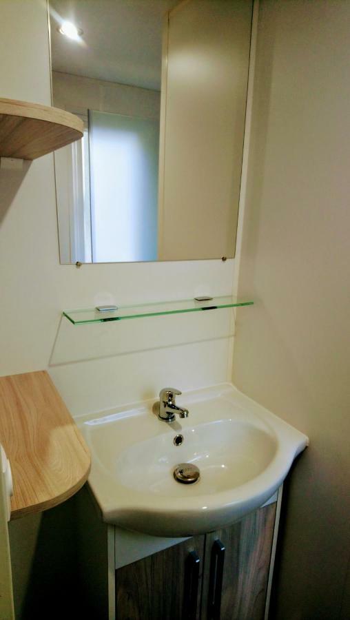 Superbe Mobil Home 6 Pers 300M De La Mer Saint-Brévin-les-Pins Zewnętrze zdjęcie